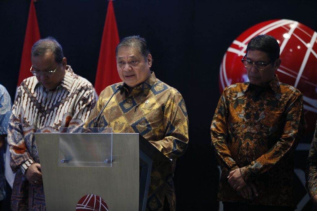 Hadir di Bursa, Airlangga Sebut Fundamental Ekonomi RI Tetap Solid