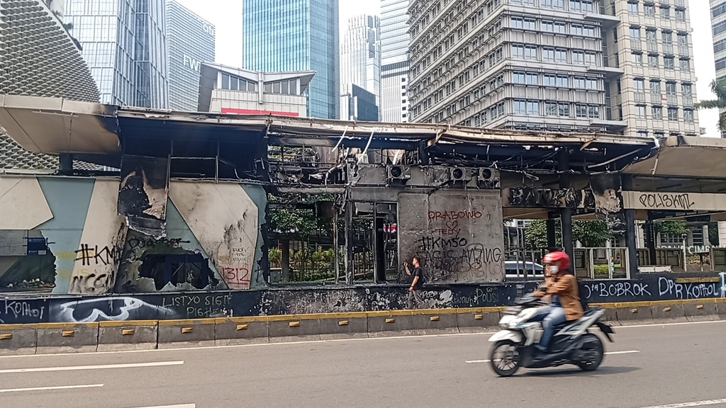 Halte TransJakarta yang Dibakar Beroperasi Fungsional Pekan Depan, Ini Daftarnya