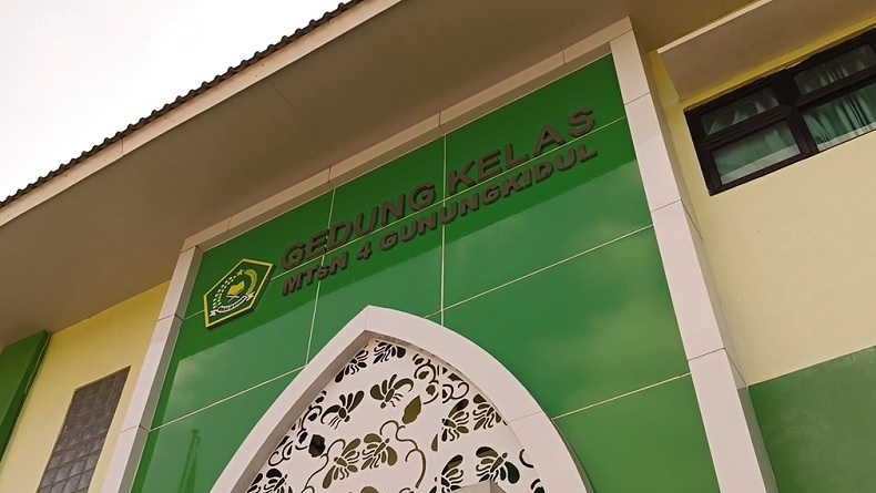 4 Siswa MTs di Gunungkidul Dilarikan ke RSUD Usai Santap MBG, Bergejala Pusing hingga Mual