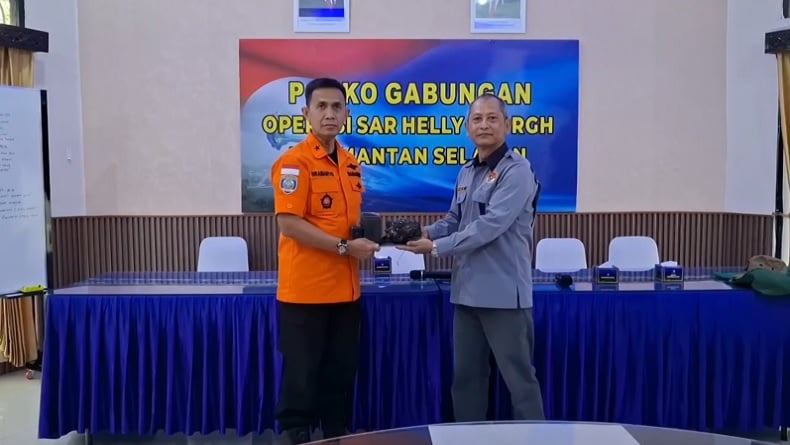 Black Box Helikopter PK-RGH Jatuh di Hutan Kalsel Ditemukan, Diserahkan ke KNKT