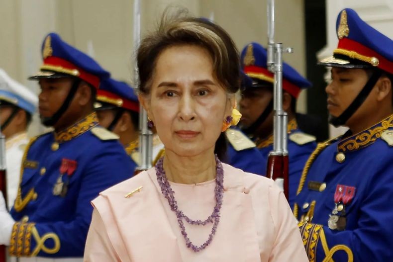 Mantan Pemimpin Myamnar Aung San Suu Kyi Sakit Keras di Penjara