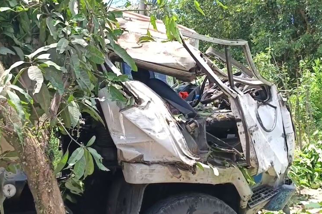 Penyebab Kecelakaan Truk CPO Tabrak 3 Mobil dan Pagar Rumah di Asahan gegara Rem Blong