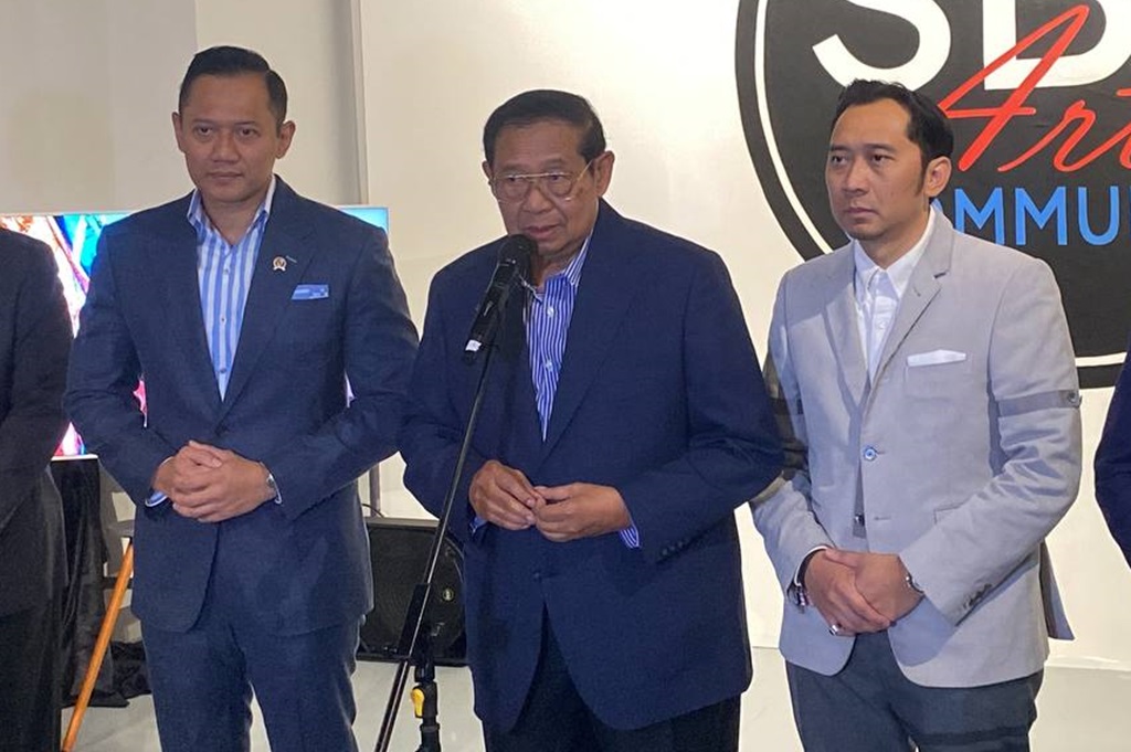 SBY Gelar Pameran Lukisan, Tekankan Seni sebagai Jalan Perdamaian