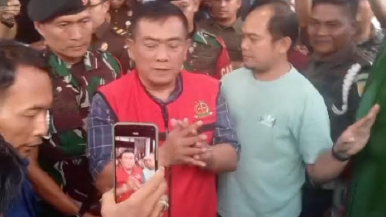 Tersangka Korupsi Proyek Gedung Setda, Mantan Wali Kota Cirebon Nasrudin Azis Ditahan