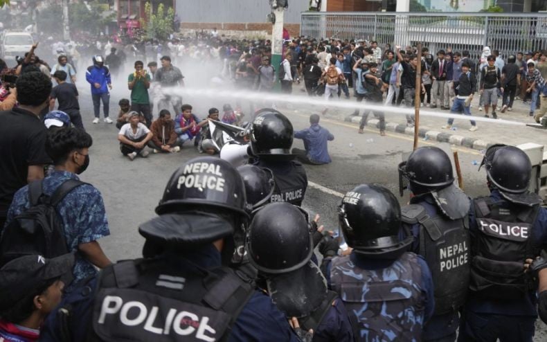 Horor! Unjuk Rasa Gen Z di Nepal, 19 Demonstran Tewas Ditembak Polisi