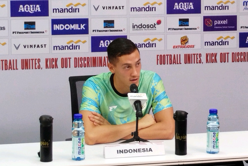 Jay Idzes Blak-blakan Sebut Perbedaan Mencolok Strategi Patrick Kluivert dan Shin Tae-yong