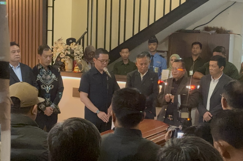 Jenazah Zetro Staf KBRI Lima Tiba di Indonesia, Sugiono: Kemlu Berduka dan Kehilangan