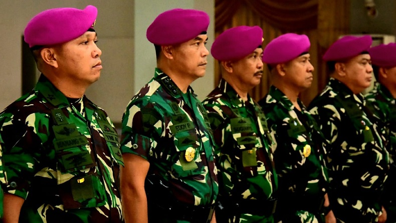 10 Perwira TNI AL Resmi Jabat Posisi Strategis di Korps Marinir