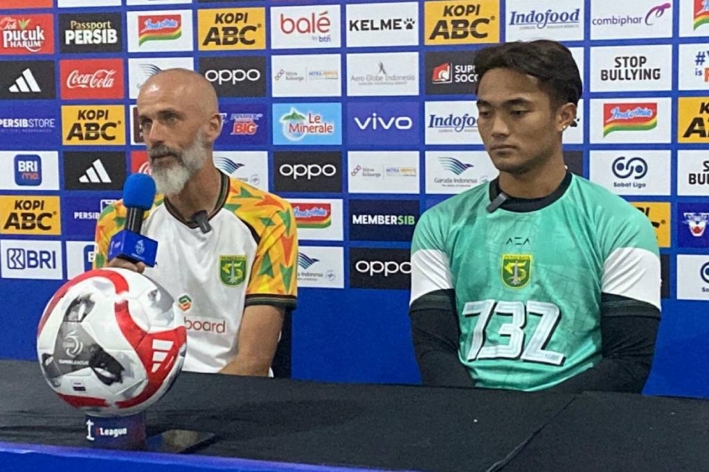 Eduardo Perez Manfaatkan Bocoran Rachmat Irianto untuk Tumbangkan Persib di GBLA