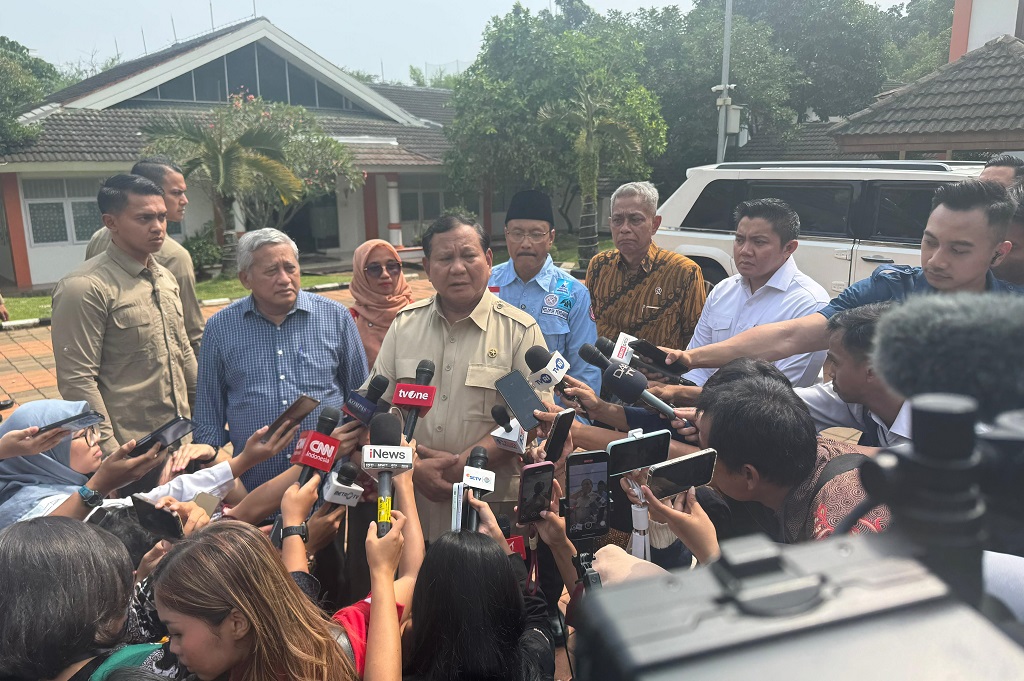 Prabowo soal Kursi Menko Polkam dan Menpora Masih Kosong: Tunggu Waktunya