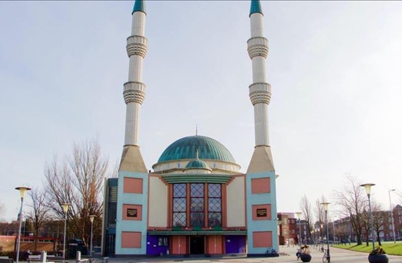 Giliran Masjid di Belanda Dapat Teror, Surat 