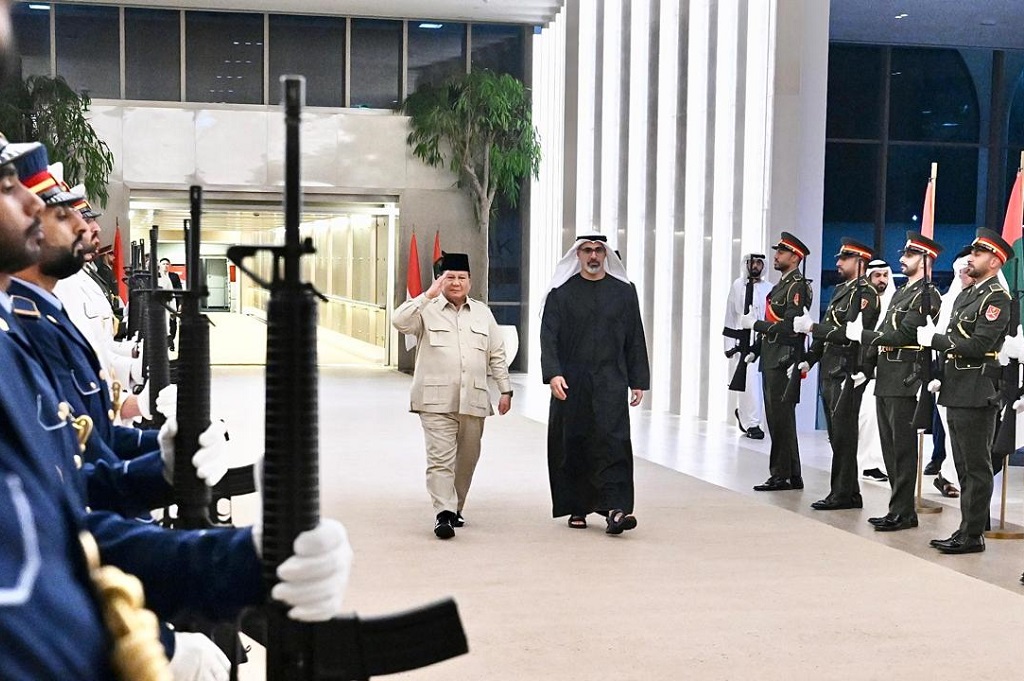 Dari Qatar, Presiden Prabowo Langsung Terbang ke UEA Bertemu MBZ