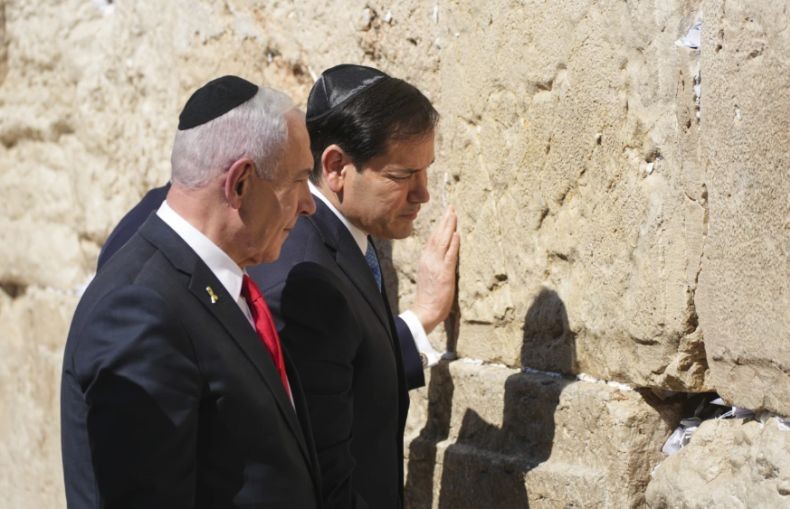Kunjungi Israel, Menlu AS Rubio dan Netanyahu Berdoa di Tembok Ratapan