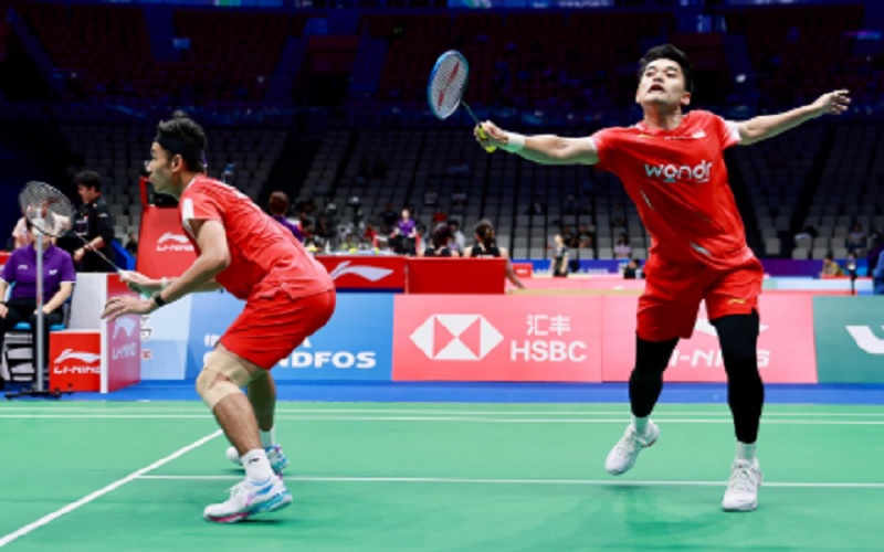 Dramatis! Leo/Bagas Tumbangkan Duo Jepang, Lolos ke 16 Besar China Masters 2025!
