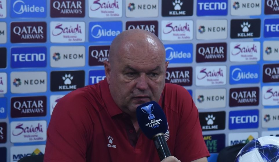 Komentar Mengejutkan Bojan Hodak usai Persib Ditahan Lion City di ACL 2