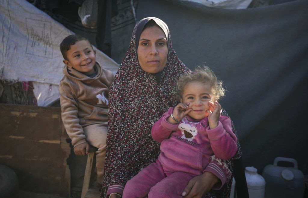 23.000 Perempuan Gaza Hidup Tanpa Perawatan Medis, Bayi Lahir Tanpa Dokter