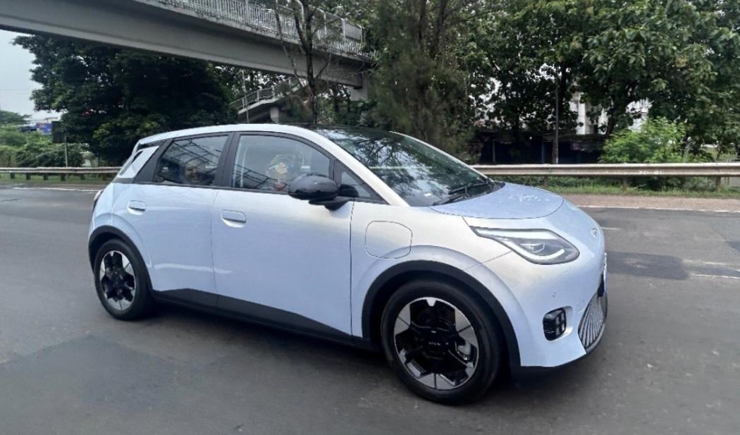 Sesuaikan Pasar Indonesia, Mobil Listrik Aion UT Akan Dilengkapi Ban Cadangan
