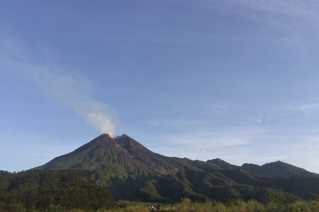 3 Jalur Pendakian Resmi Gunung Merapi yang Wajib Diketahui Para Pendaki