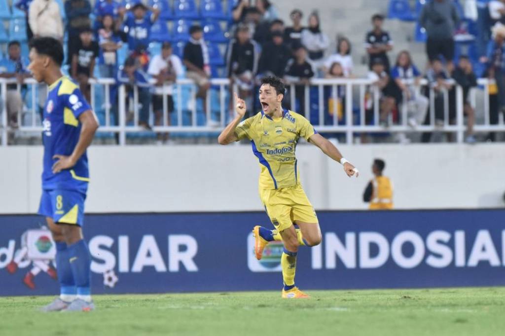 Hasil Arema FC vs Persib di Super League: 10 Orang Maung Bandung Comeback Spektakuler di Kanjuruhan