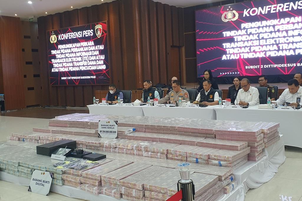 Terungkap! Pembobol Rekening Dormant Rp204 Miliar Hanya Butuh 17 Menit untuk Beraksi
