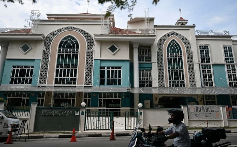 Teror Bangkai Babi di Masjid-Masjid Singapura, Pelaku Ditangkap