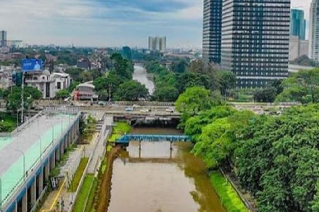 Pemprov DKI Targetkan Penataan Banjir Kanal Barat Rampung Akhir 2026
