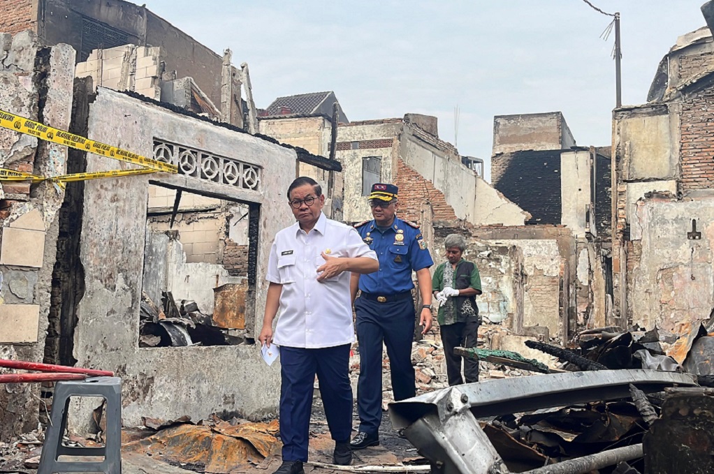 Pramono Ungkap Kebakaran di Taman Sari Cepat Membesar akibat Angin Kencang