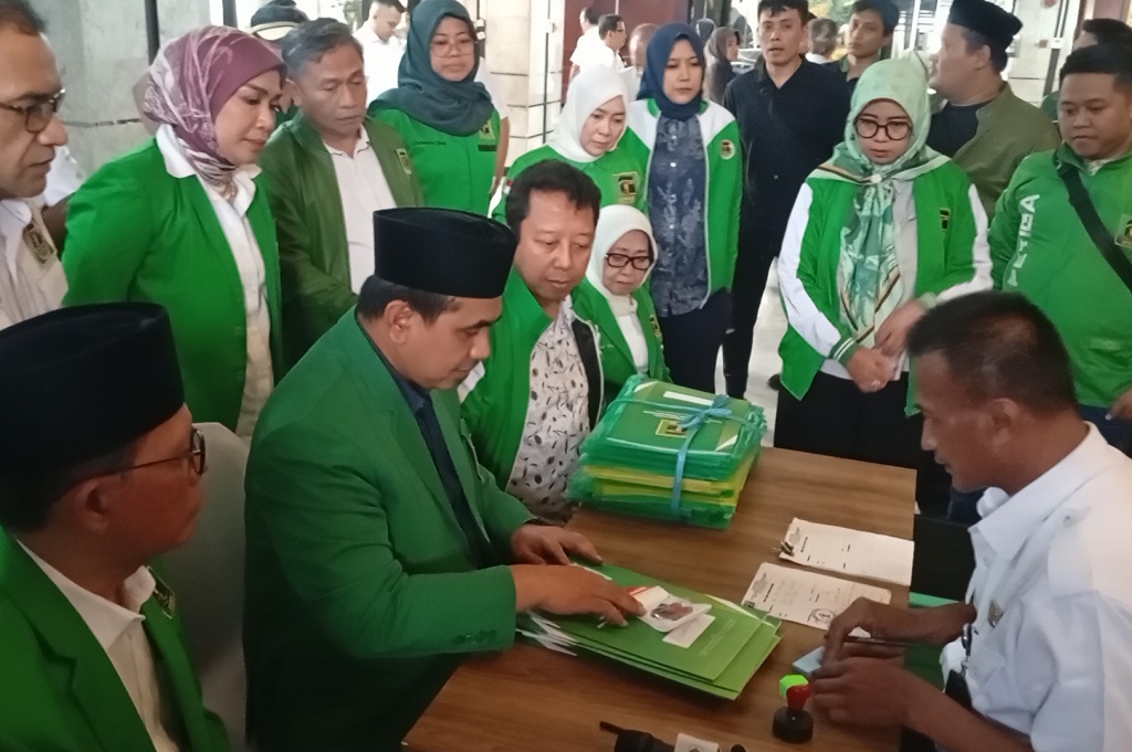 Drama PPP Berlanjut, Kubu Agus Suparmanto Datangi Kemenkum Daftar Kepengurusan