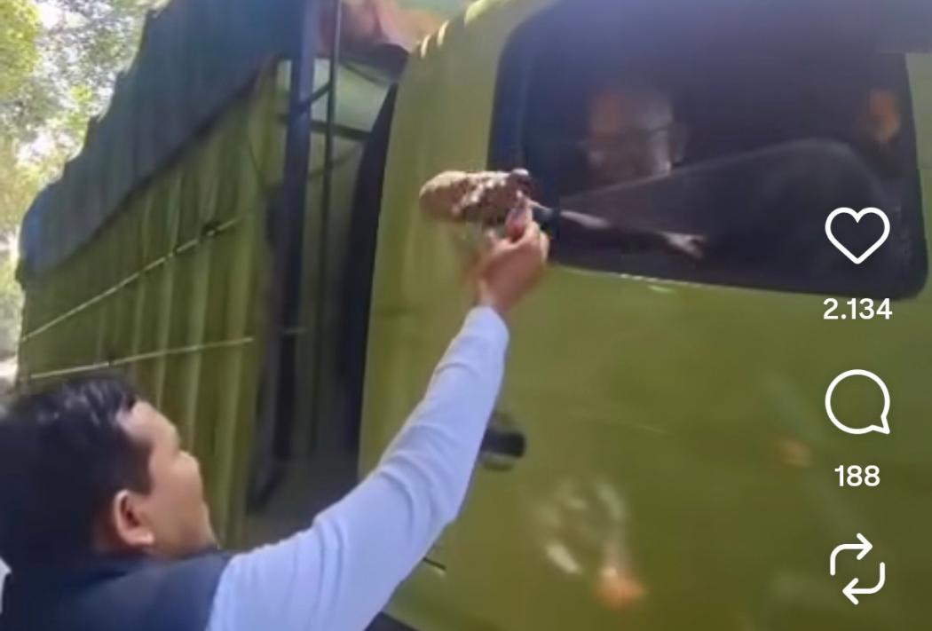 Viral Wagub Aceh Hentikan Truk Berpelat Nomor Daerah Lain, Dikira Nilang Ternyata Kasih Uang Makan