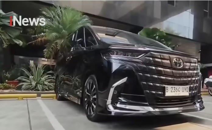 KPK Kembalikan Mobil Alphard Disita di Rumah Immanuel Ebenezer, Ternyata Sewaan