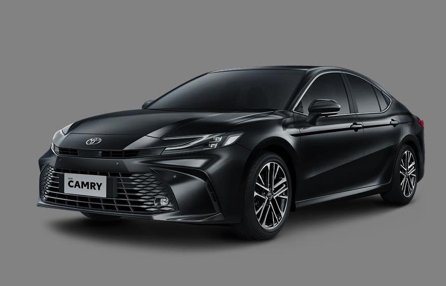 Toyota Lakukan Penyegaran pada Camry, Intip Ubahannya