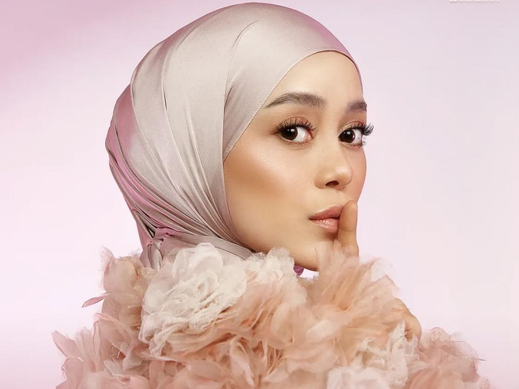 Heboh Lesti Kejora Hamil Anak Ketiga? Soimah Ungkap Fakta Mengejutkan!