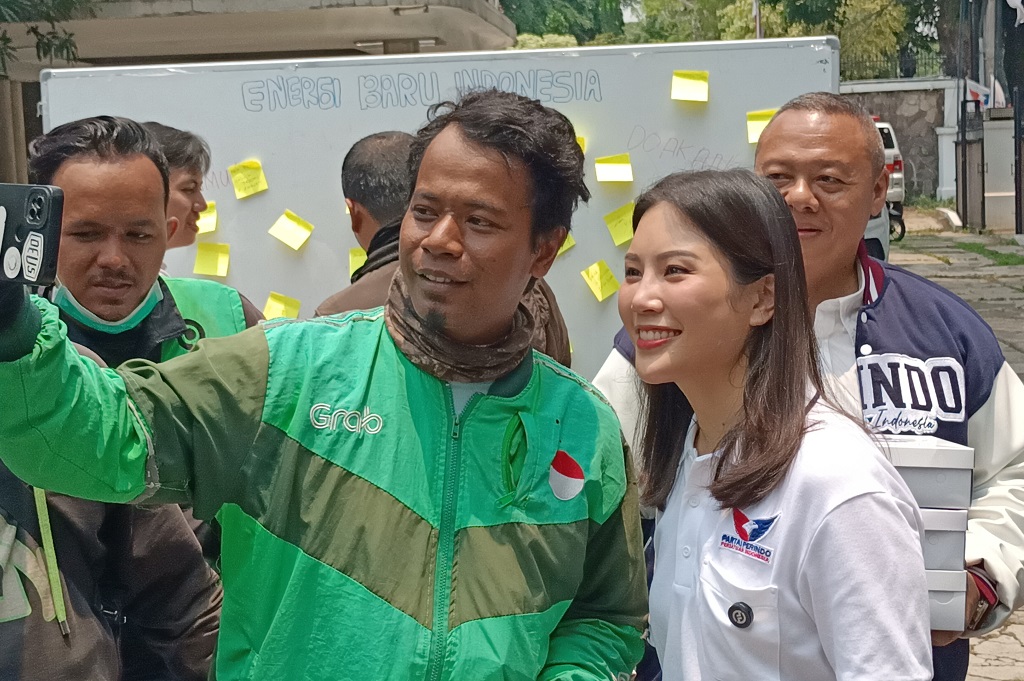 Momen Ojol Ucapkan Selamat HUT ke-11 Partai Perindo ke Angela Tanoesoedibjo: 2029 Masuk Senayan!