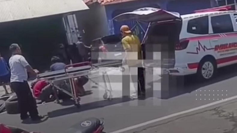 Breaking News: Kecelakaan Beruntun 6 Kendaraan di Subang, 3 Orang Tewas 5 Luka