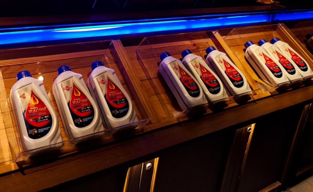 Ada 3 Jenis Pelumas Full Synthetic, Semi Synthetic dan Mineral, Intip Perbedaannya