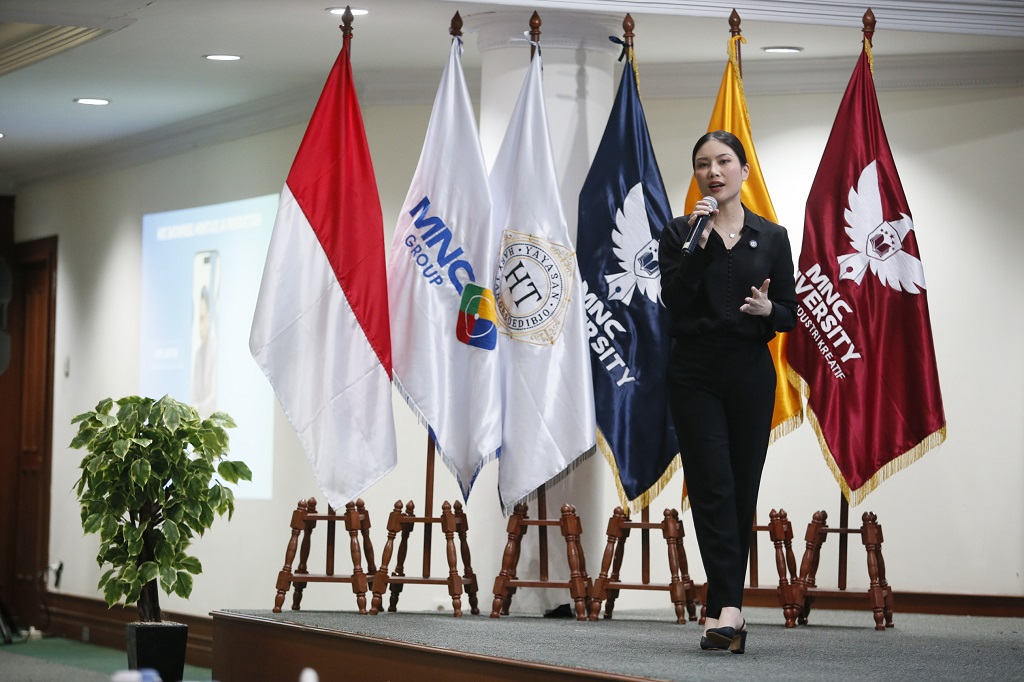 Angela Tanoesoedibjo Isi Kuliah Umum di MNC University, Ingatkan Mahasiswa Pentingnya Punya 5 Soft Skill