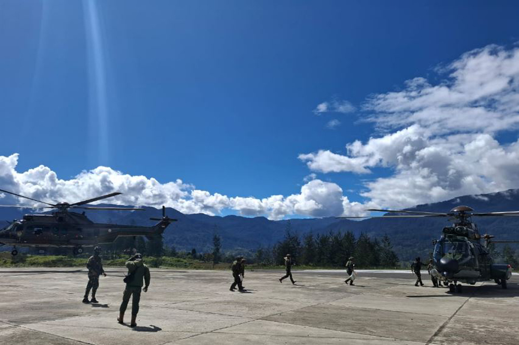 Satgas Korpasgat Jaga Stabilitas Operasional Bandara Ilaga, Perkuat Keamanan Penerbangan
