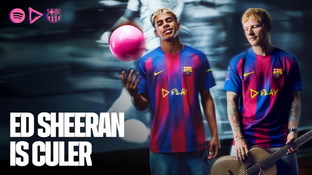 Ed Sheeran Hiasi Jersey Barcelona di Laga Kontra Real Madrid