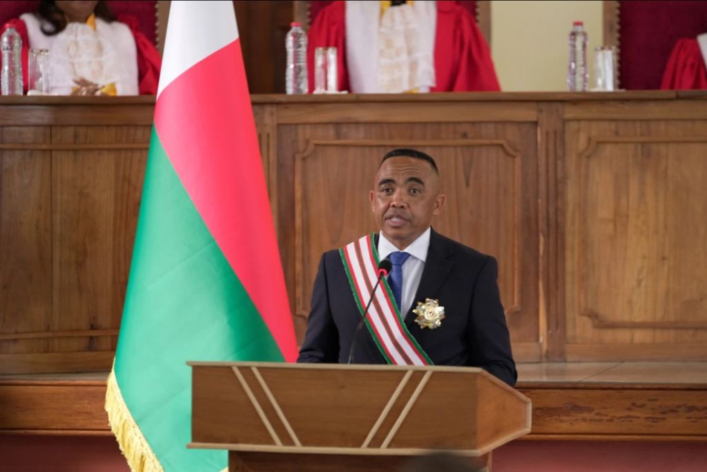 Pemimpin Militer Michael Randrianirina Dilantik Jadi Presiden Madagaskar yang Baru