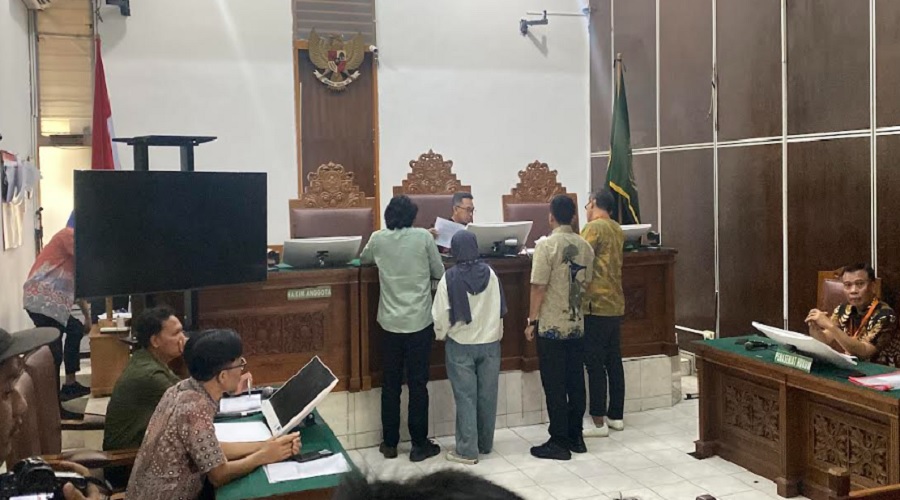 Pengacara Minta Hakim Gugurkan Status Tersangka dan Bebaskan Delpedro 