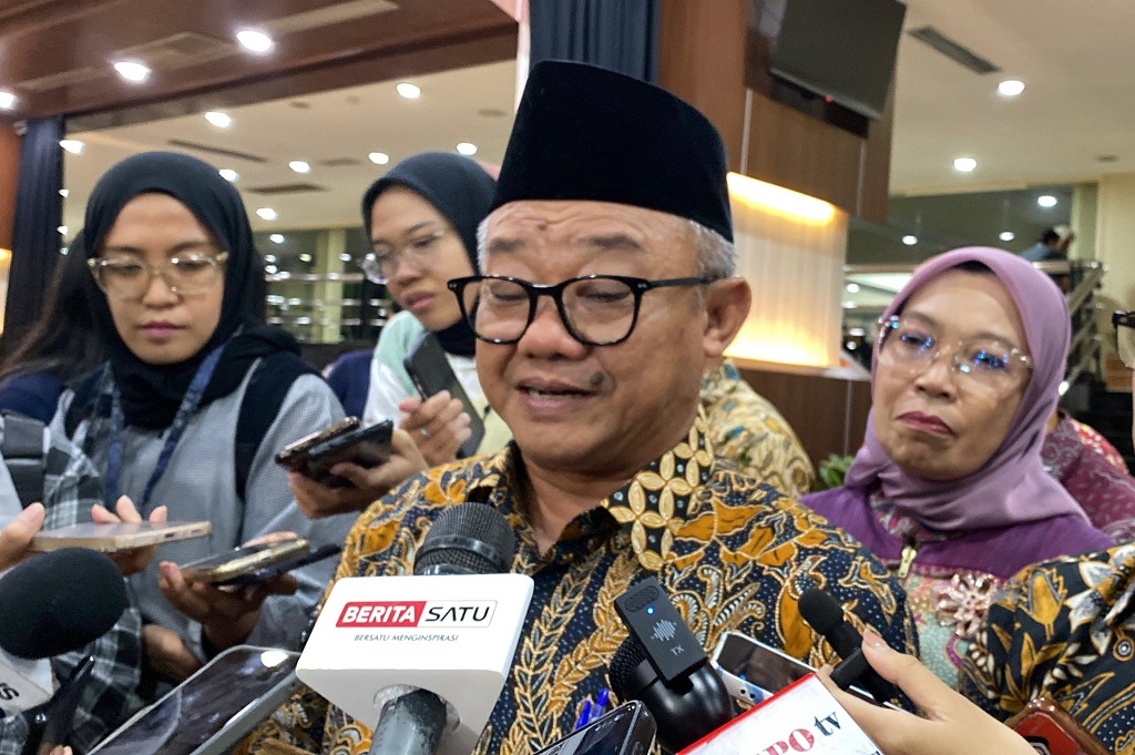 Mendikdasmen: Tak Ada Aturan Guru Cicipi MBG sebelum Dibagikan ke Siswa