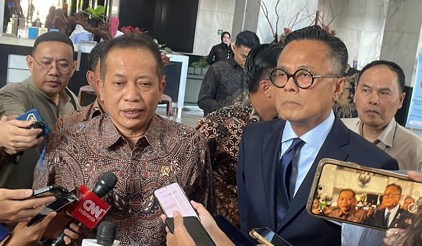 Menkop Ferry dan Dony Oskaria Rapat Dadakan dengan Purbaya, Bahas Apa?