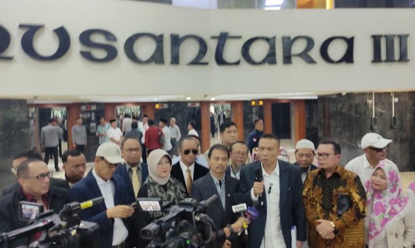 Roy Suryo Cs Gelar Audiensi dengan DPD RI, Minta Jaminan Kebebasan Penelitian