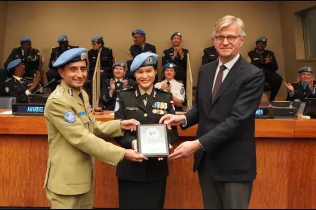 Salut! Brigadir Renita Rismayanti Raih Penghargaan Polwan Terbaik Dunia dari PBB