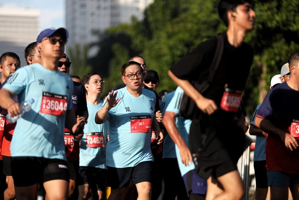 Pramono Ikut Jakarta Running Festival 2025, Finis 10K 1 Jam 32 Menit