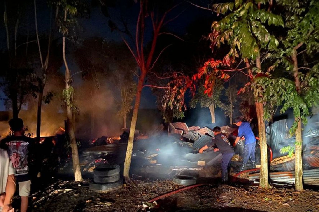 Kebakaran di Lamongan, 4.000 Ekor Ayam Mati Terpanggang Kerugian Capai Rp250 Juta