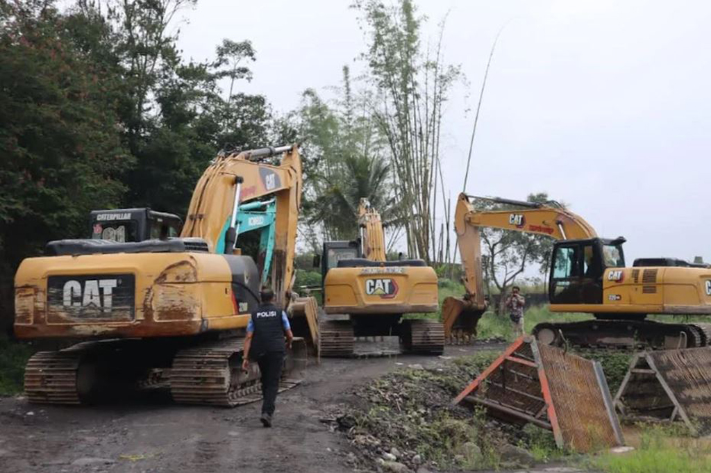 Bareskrim Tetapkan 3 Tersangka Tambang Pasir Ilegal di Lereng Merapi, Salah Satunya Pemodal
