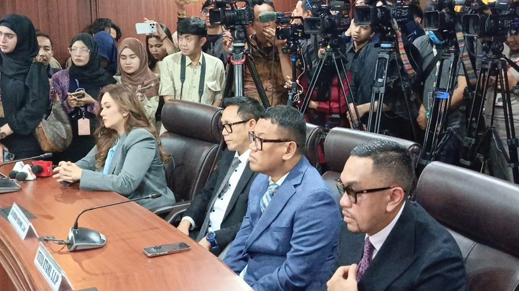 Ahmad Sahroni hingga Uya Kuya Hadiri Sidang Putusan Etik MKD