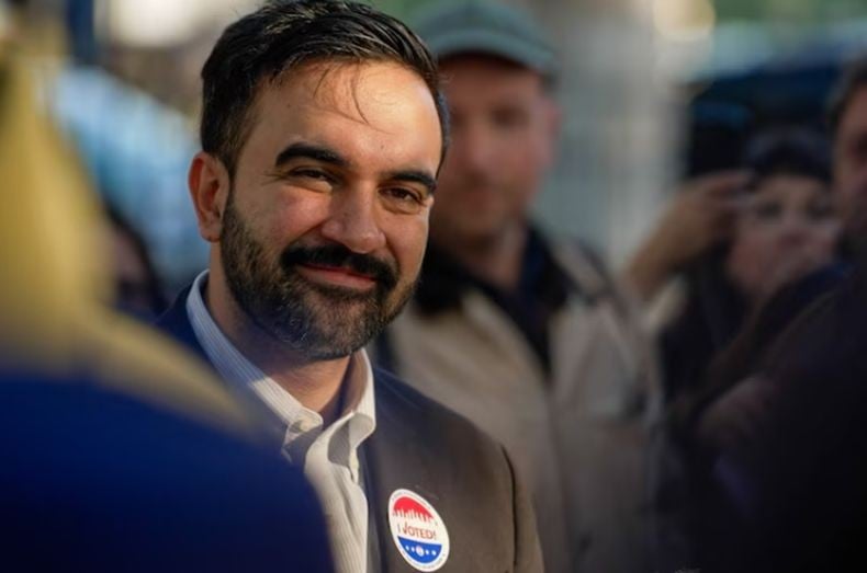 Zohran Mamdani Catat Sejarah Jadi Wali Kota Muslim New York Pertama