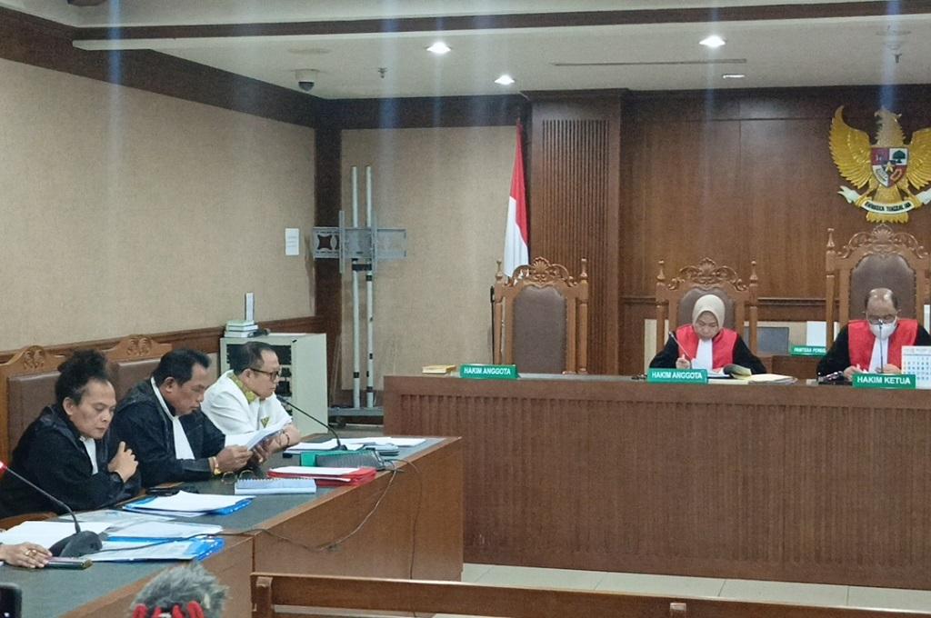 Eks Dirut Asabri Adam Damiri Jalani Sidang PK Perdana, Serahkan 8 Novum